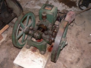 Hit and Miss Engine
